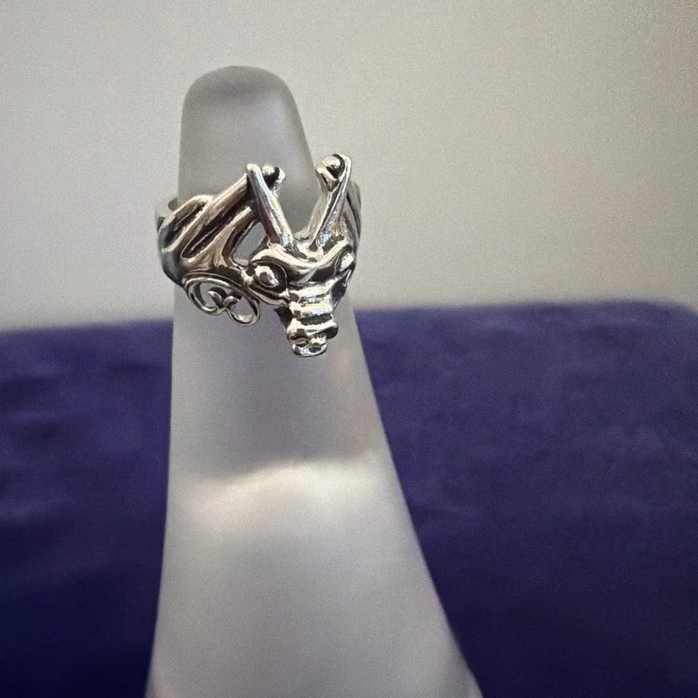Solid EDCO Dragon Silver Tone Sz 6.5 Ring